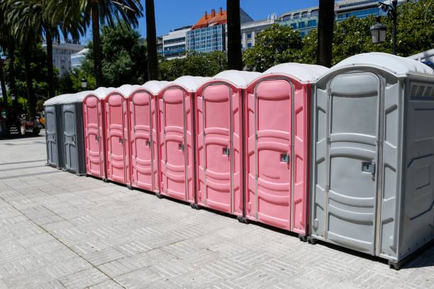 Best Portable Shower Rental  in Palm River Clair Mel, FL